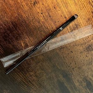 New, Sephora eyeliner brush #22